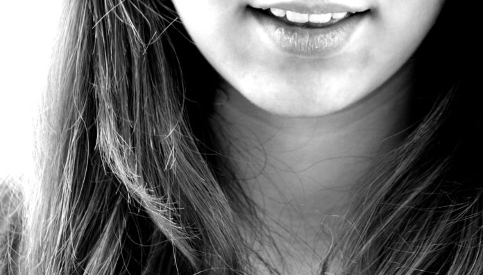 ortodonzia linguale igiene orale giovane sorriso diagnosi chirurgia ortognatica