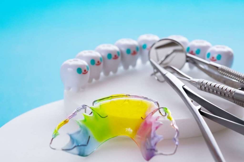 DM_il dentista moderno_contenzione ortodontica_apparecchio