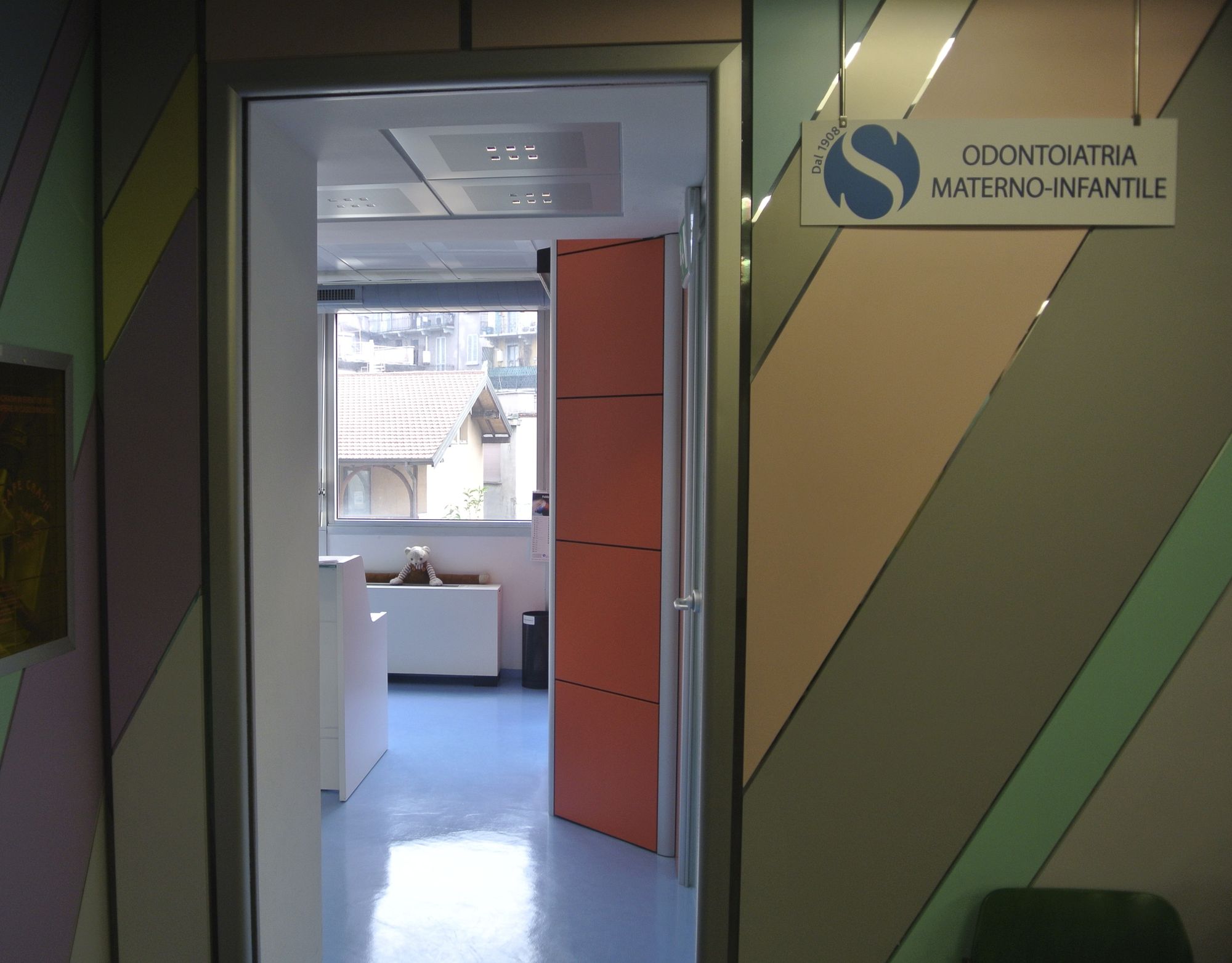 3. Zona reception all’entrata del dipartimento di Odontoiatria Materno-Infantile